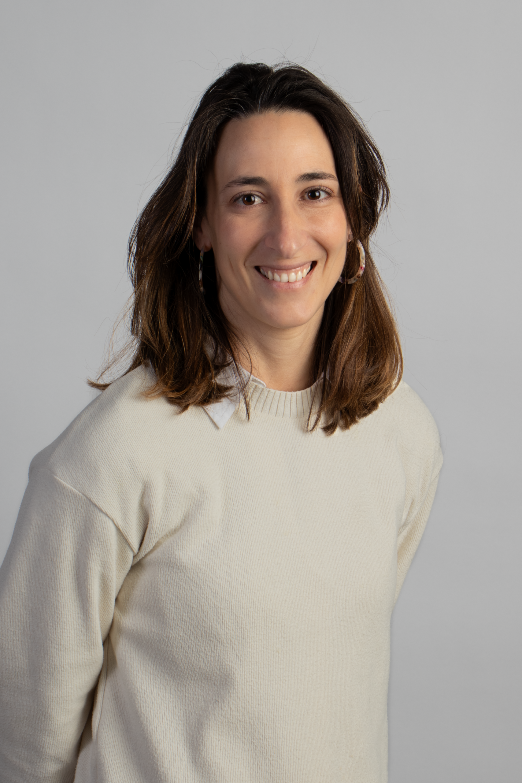 Vera Segura, Mercedes